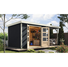 Gartenhaus mit Doppeltür und überdachter Terrasse auf einem Holzdeck, ausgestattet mit Werkzeugen und Regalen.