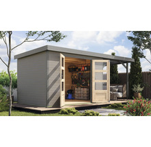 Abri de jardin en bois avec double porte et auvent sur une terrasse en bois, servant d''espace de rangement pour les outils et équipements de jardin.