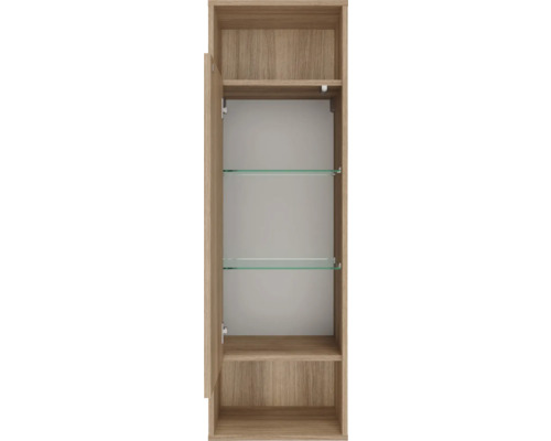 Offener Badezimmerschrank mit Glasablagen