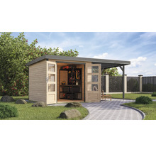 Abri de jardin avec portes doubles ouvertes et abri adjacent sur une pelouse