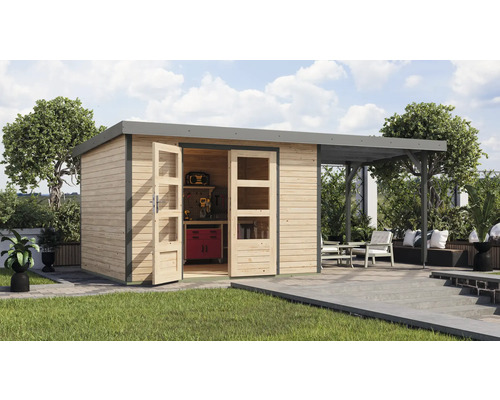 Abri de jardin en bois avec double porte ouverte et terrasse couverte sur une pelouse