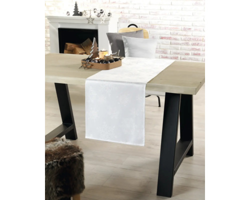 Chemin de table flocons de neige argent 40 x 150 cm Table à manger décorée pour les fêtes avec chemin de table blanc, bougies et éléments décoratifs pour la période de Noël