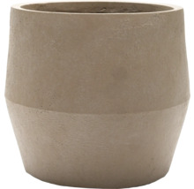 Pot de fleurs en béton