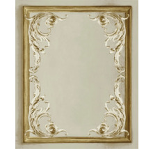 Miroir rectangulaire avec cadre doré et décorations florales