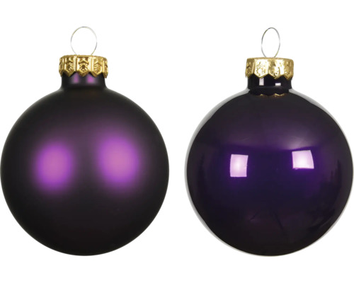 Zwei Weihnachtskugeln in Kugelform für die Weihnachtsdekoration