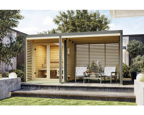 Sauna extérieure et coin salon couvert dans le jardin