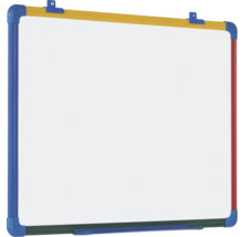 Whiteboard mit farbigem Rahmen für Notizen und Präsentationen