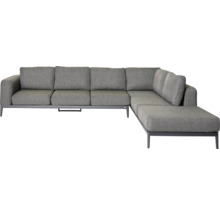 Graues Ecksofa mit Stoffbezug und Metallgestell