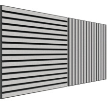 Deux panneaux de clôture différents avec des lamelles horizontales et verticales