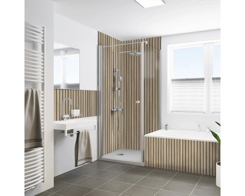 Panneau mural de douche BREUER Express Q72 aspect bois Scandi vertical 210 x 100 cm 1413543000202 Salle de bains avec cabine de douche, lavabo, radiateur et baignoire