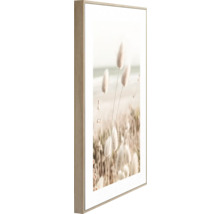 Dekoratives Wandbild mit floralem Motiv im Holzrahmen