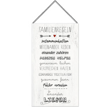 Panneau décoratif avec le texte règles familiales et une chaîne pour l''accrocher.