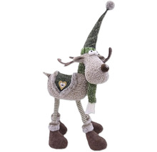 Figurine décorative de renne avec bonnet, écharpe et application en forme de cœur