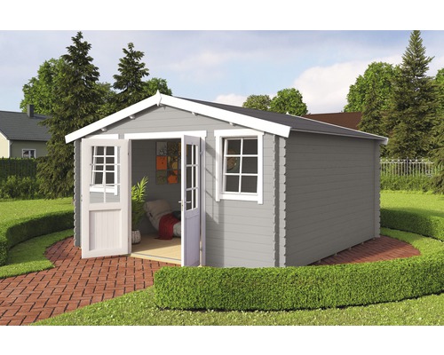 Abri de jardin en bois avec double porte et fenêtres dans le jardin
