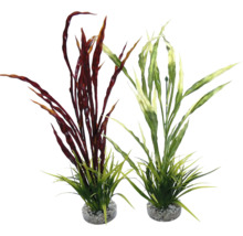 Zwei künstliche Aquarienpflanzen in unterschiedlichen Ausführungen