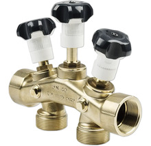 Distributeur en laiton avec trois vannes