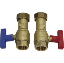 Zwei Absperrkugelhähne aus Messing mit T-Griffen