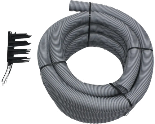 Grauer Kabelschutzschlauch mit Kabelverschraubungen