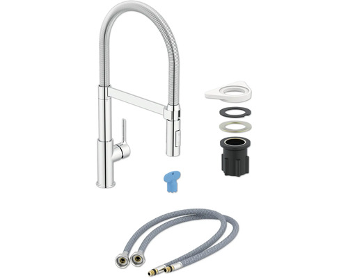 Küchenarmatur mit Brauseschlauch und Montagematerial