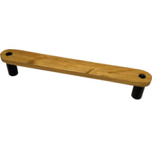 Main courante d''escalier en bois avec supports noirs