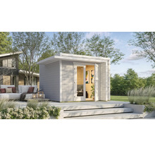 Maison de jardin moderne avec portes battantes ouvertes sur une terrasse