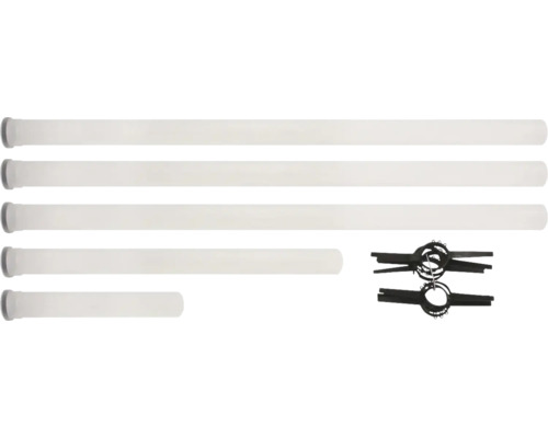 Bild von mehreren Lichtröhren in verschiedenen Größen und zugehörigen Lampenaufhängungen.
