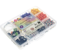 Set de perles Boy avec différentes formes et couleurs de perles dans une boîte de rangement