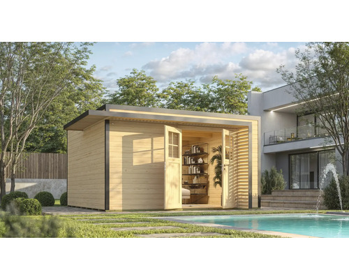Gartenhaus weka Amberley 44 mm inkl. Fußboden 450 x 455 cm natur Holzgartenhaus mit geöffneten Doppeltüren neben einem Pool