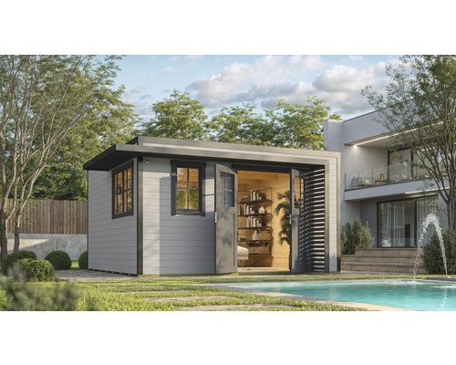 Garten Szene mit modernem Gartenhaus aus Holz, neben einem Pool.