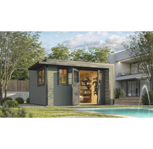 Abri de jardin moderne en bois avec portes doubles ouvertes à côté de la piscine