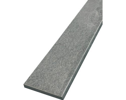 Barre plate métallique