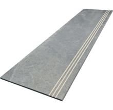 Stufenelement aus Stein mit Rillen