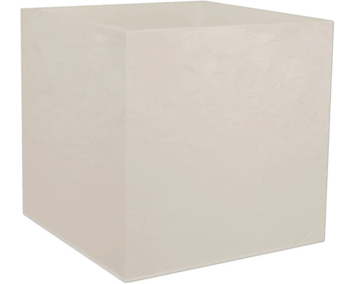 Cache-pot cubique pour le jardin