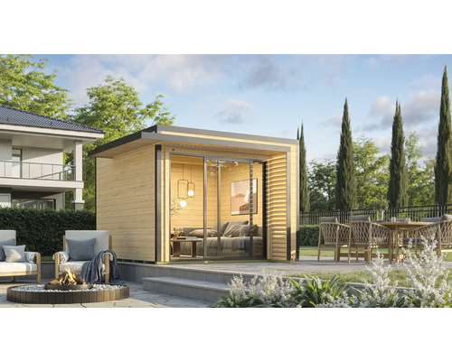 Abri de jardin weka Amberley 28 mm y compris plancher 350 x 353 cm naturel Vue de jardin avec pool house en bois, coin salon et foyer pour une ambiance chaleureuse