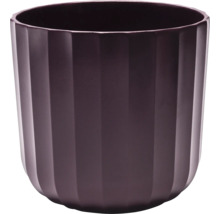 Pflanztopf mit gerillter Oberfläche