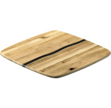 Plateau carré en bois avec remplissage en résine époxy noire