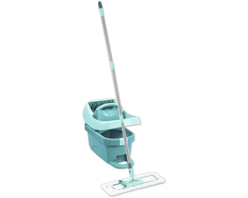 Serpillère avec seau pour le nettoyage des sols