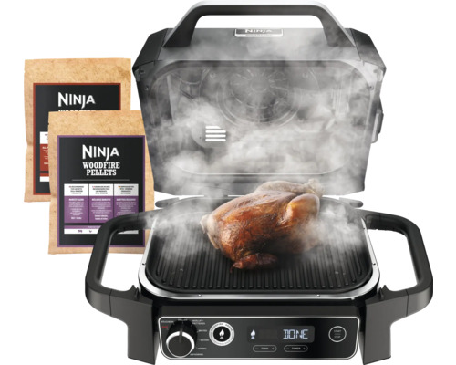 Ninja Grill mit Hühnchen und Holzpellets