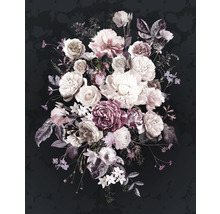 Blumenarrangement mit Rosen und Pfingstrosen