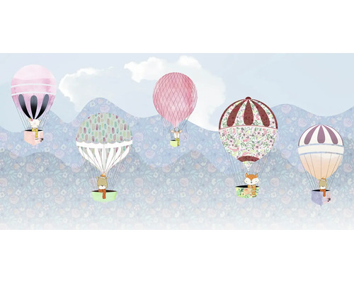 Illustration d'animaux dans des montgolfières devant un paysage de collines