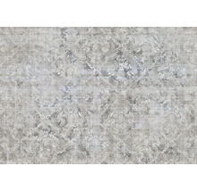 Papier peint à motifs ornementaux