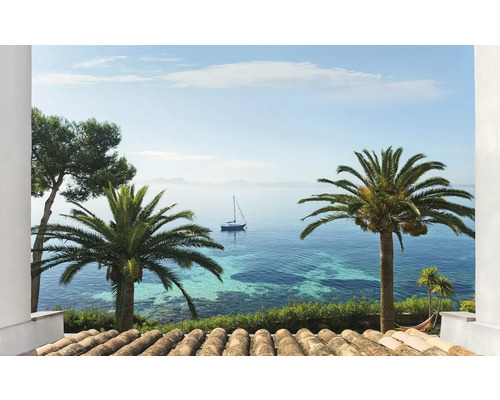 Papier peint panoramique intissé SHX9-065 Paradise View 9 pces 450 x 280 cm Vue depuis le toit en tuiles sur la mer avec voilier et palmiers