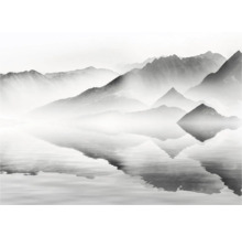 Abstraktes Berglandschaftsmuster mit Wasserreflexion