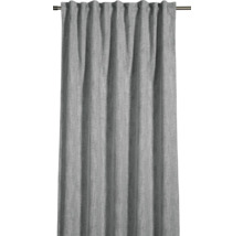 Grauer Vorhang mit Kräuselbandaufhängung an Gardinenstange