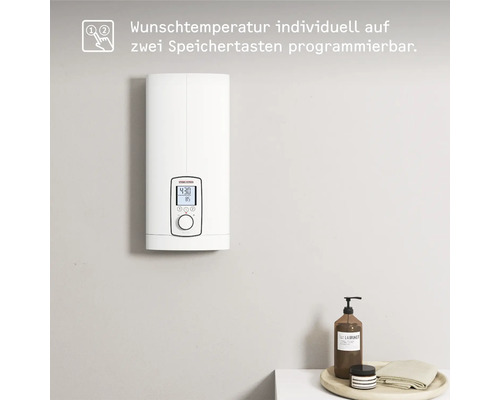Elektronischer Durchlauferhitzer mit digitaler Anzeige an der Wand