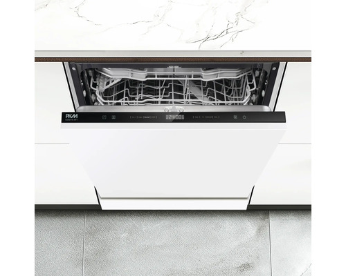 Geöffneter Geschirrspüler mit Geschirrkorb von PKM