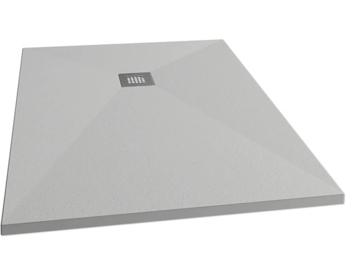 Flache Duschwanne mit quadratischem Ablauf