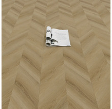 Revêtement de sol avec motif à chevrons et magazine