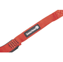 Logo Beeztees sur une bande textile