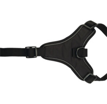 Harnais noir pour chien avec anneau en D et sangles réglables.